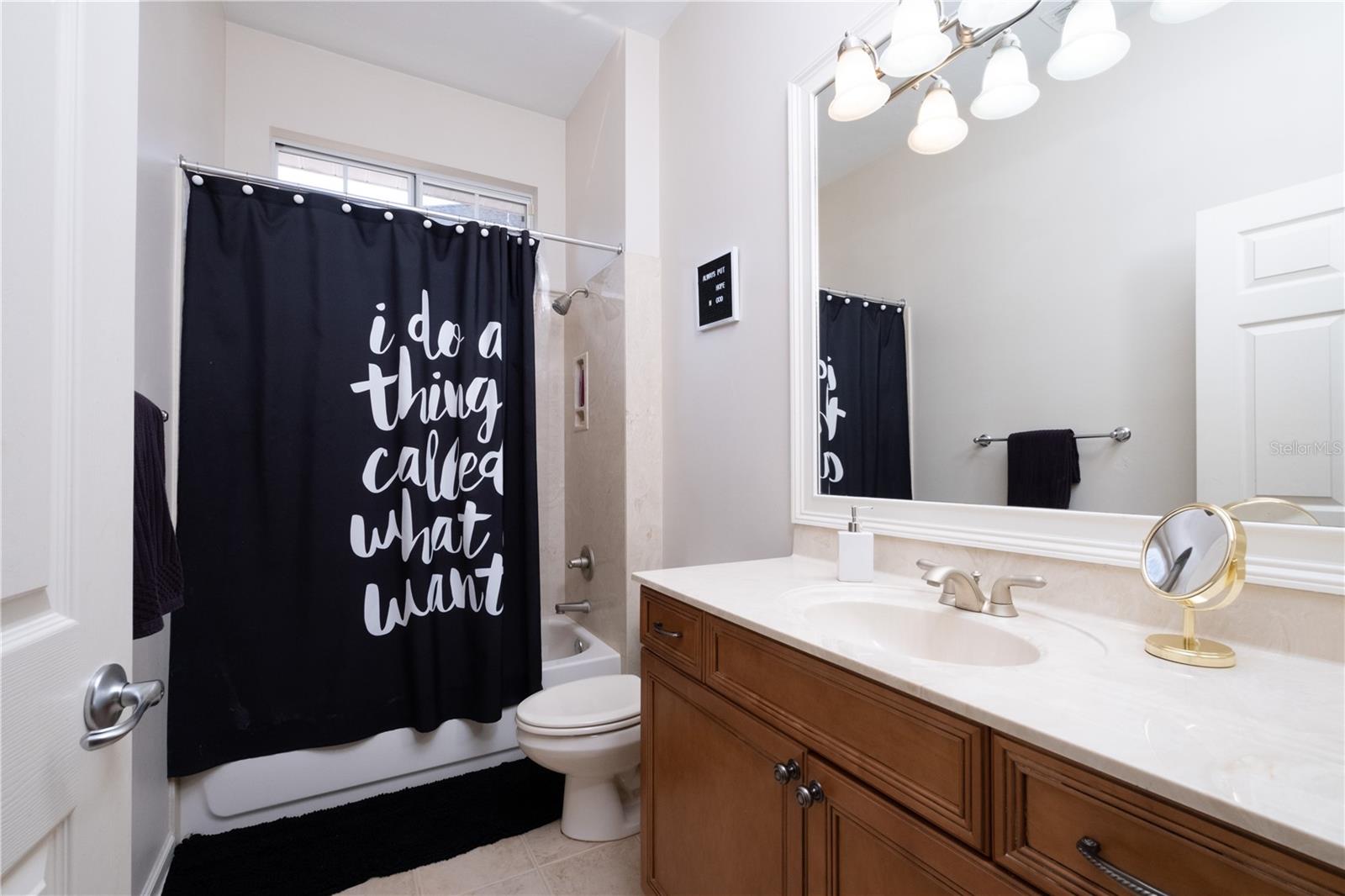 HALL BATH BETWEEN GUEST ROOM 1 AND 2