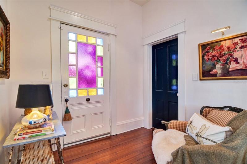 Upstairs Foyer