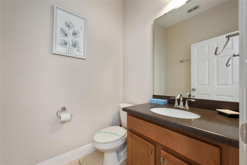 1/2 Bath