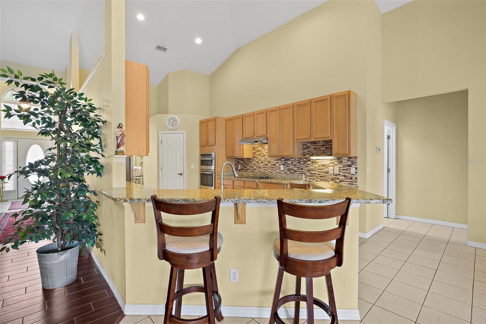 Breakfast Bar in Kitchen