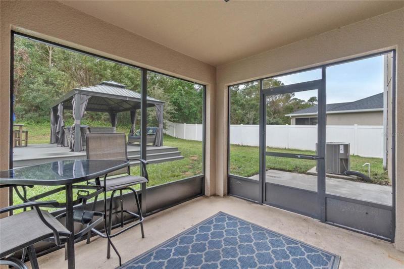 Screened Porch