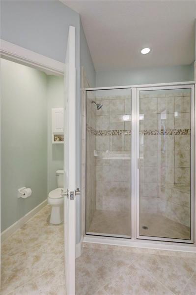 Main bathroom