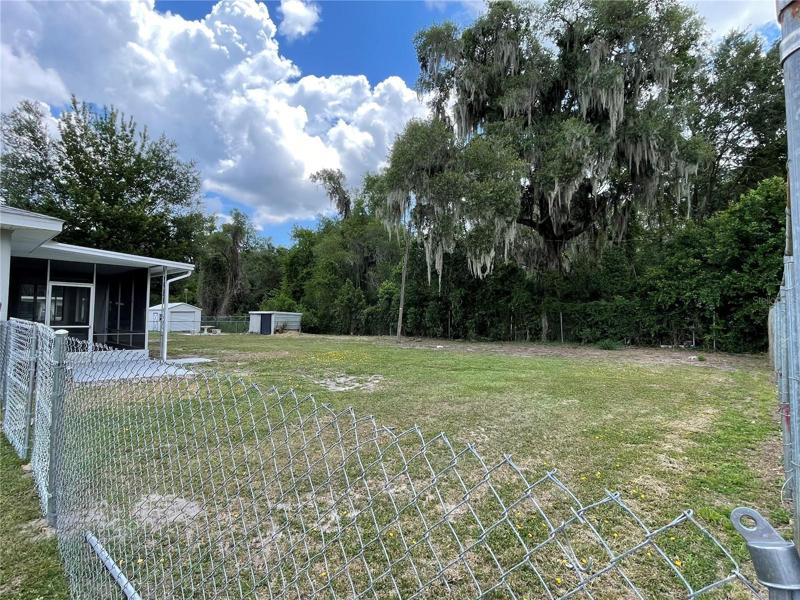 Plenty of Room for additional Vehicles, Boat or RV