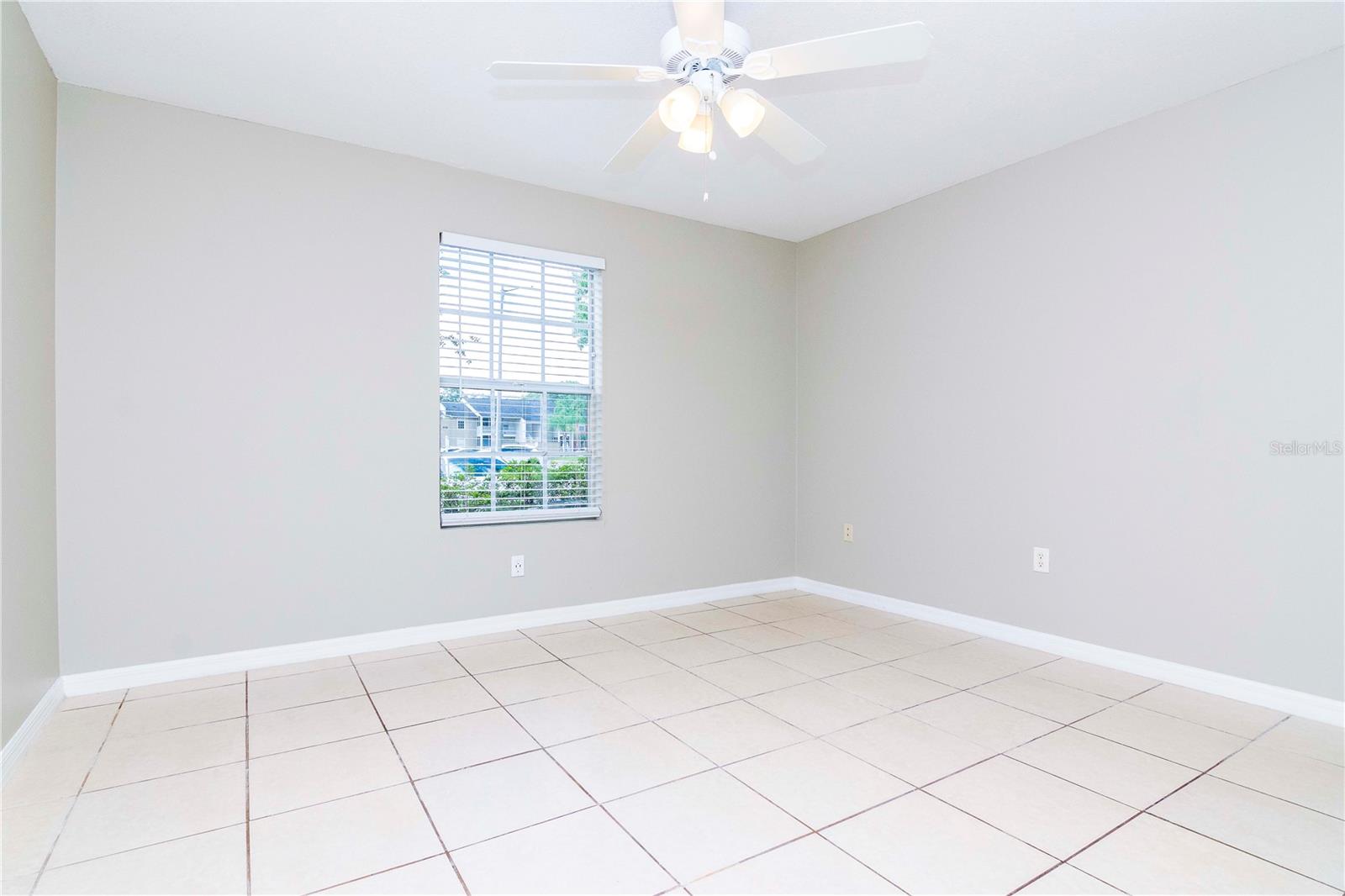 Master Bedroom w/ Walk-In Closet