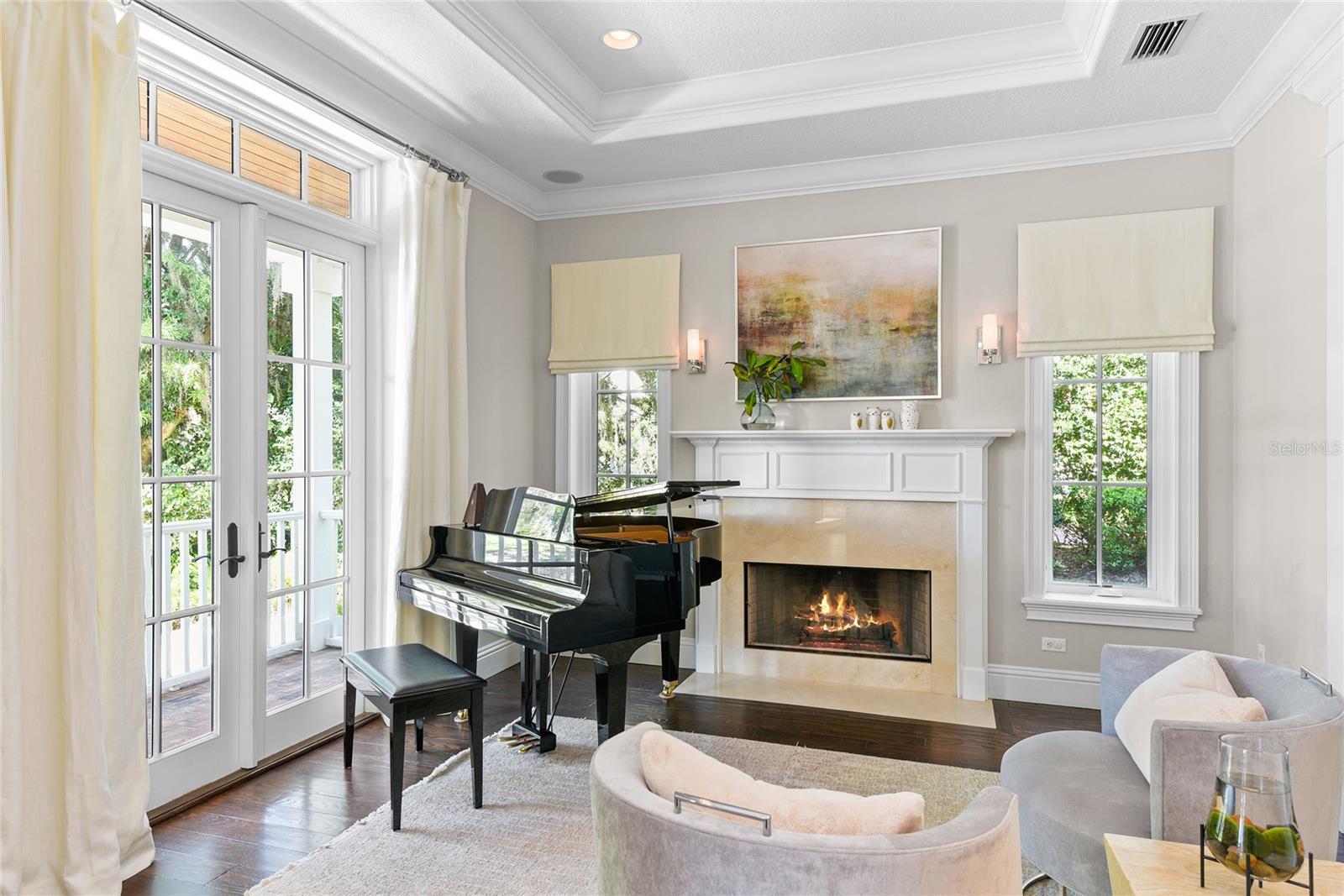 Living/music room