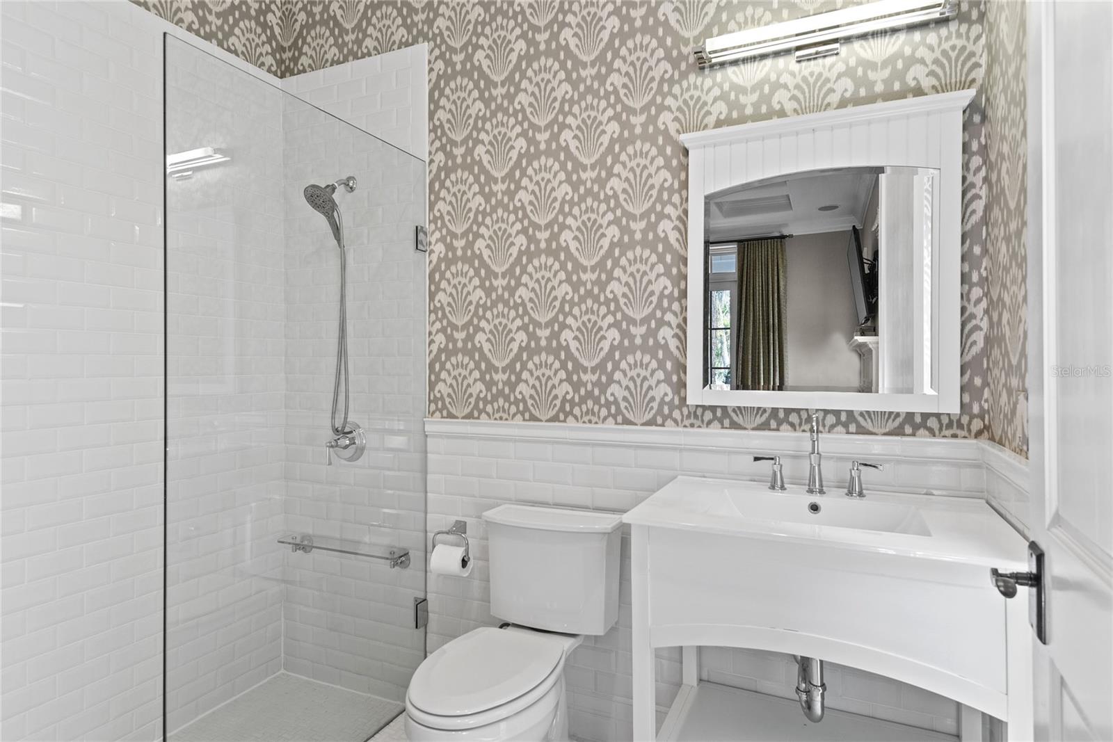 Bedroom suite bathroom and pool bathroom