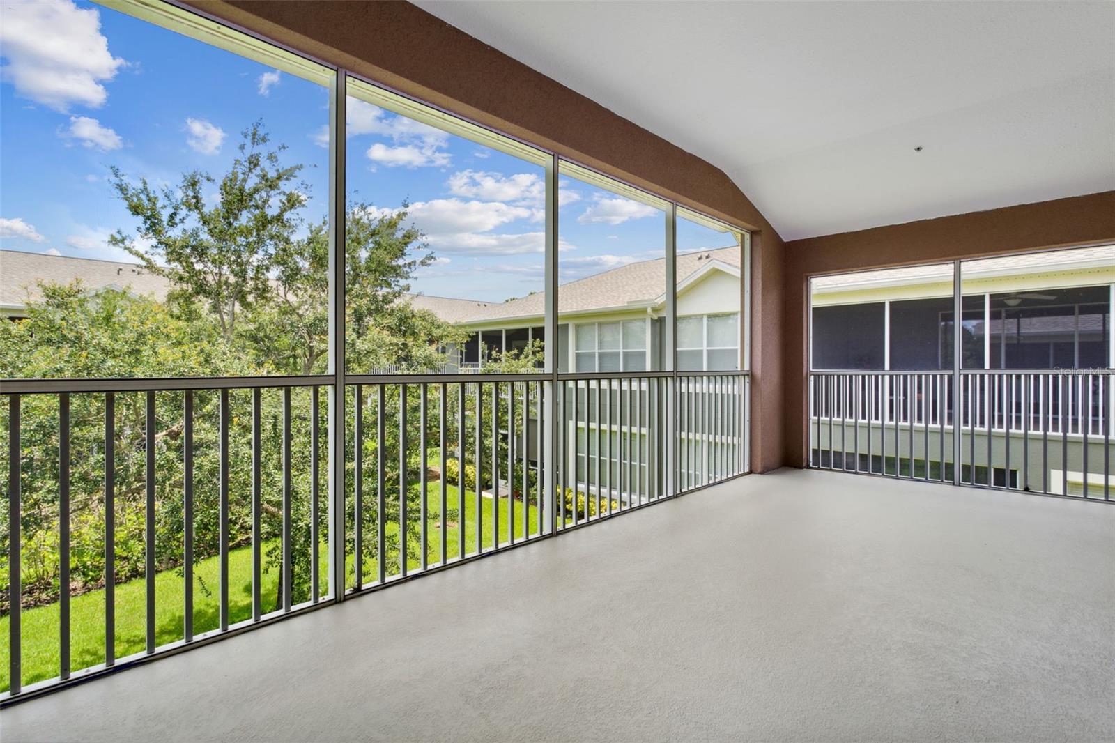 LARGE BALCONY W/COURTYARD VIEWS