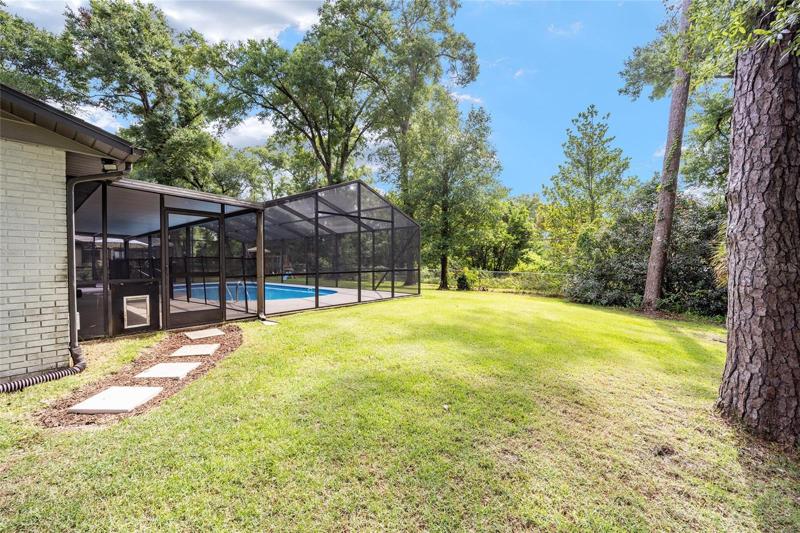 SE Pool Home