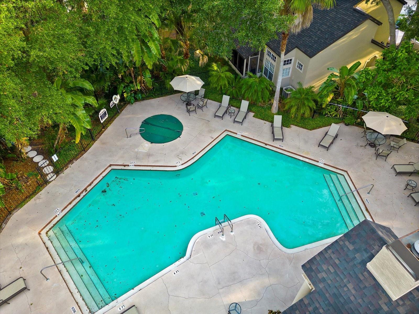 Barclay Place Pool