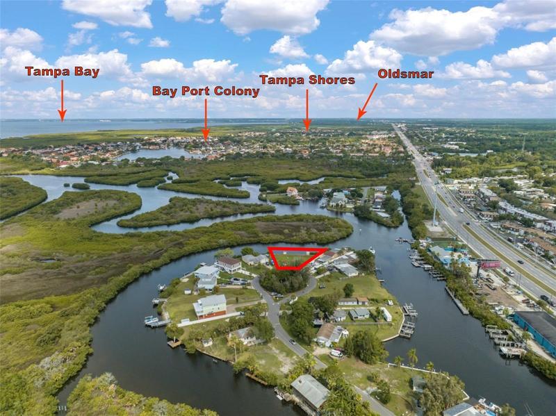 Property outline if both lots are purchased