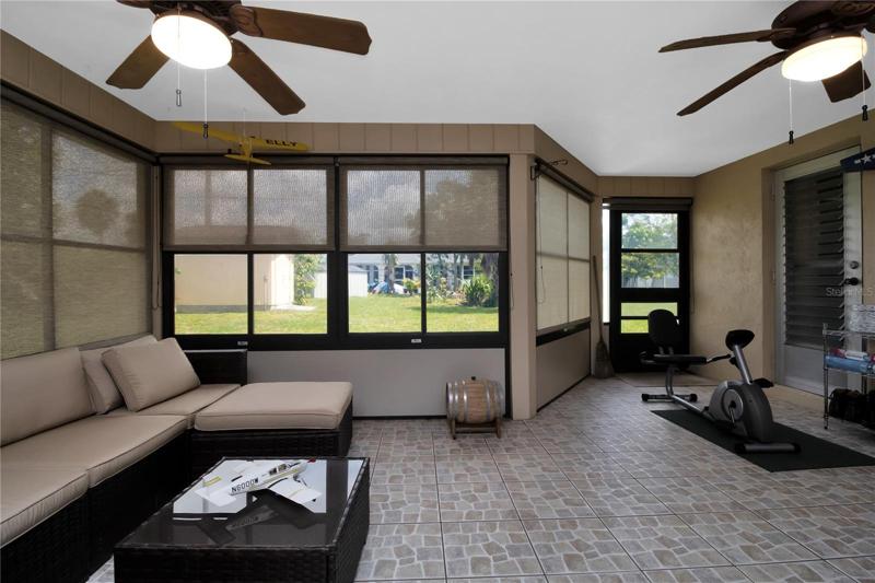 FLORIDA ROOM/ LANAI