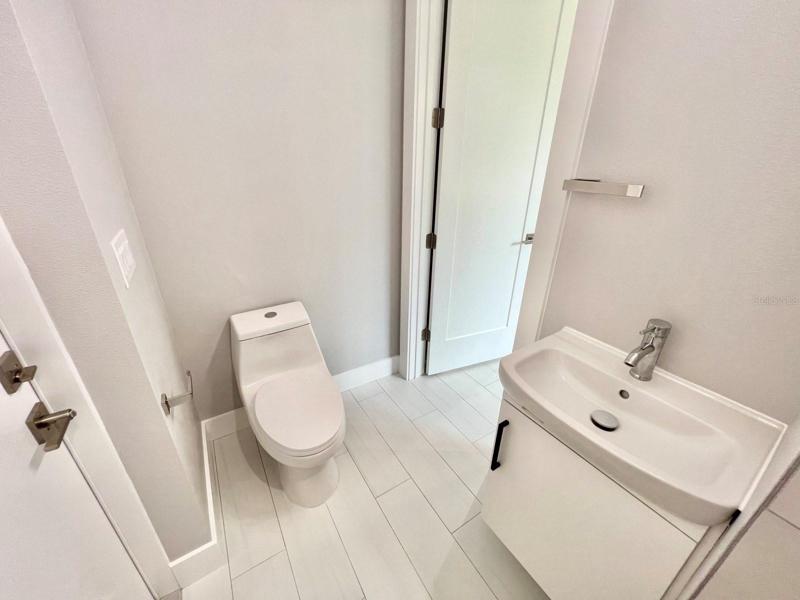 Bathroom 3 to Rear Porch