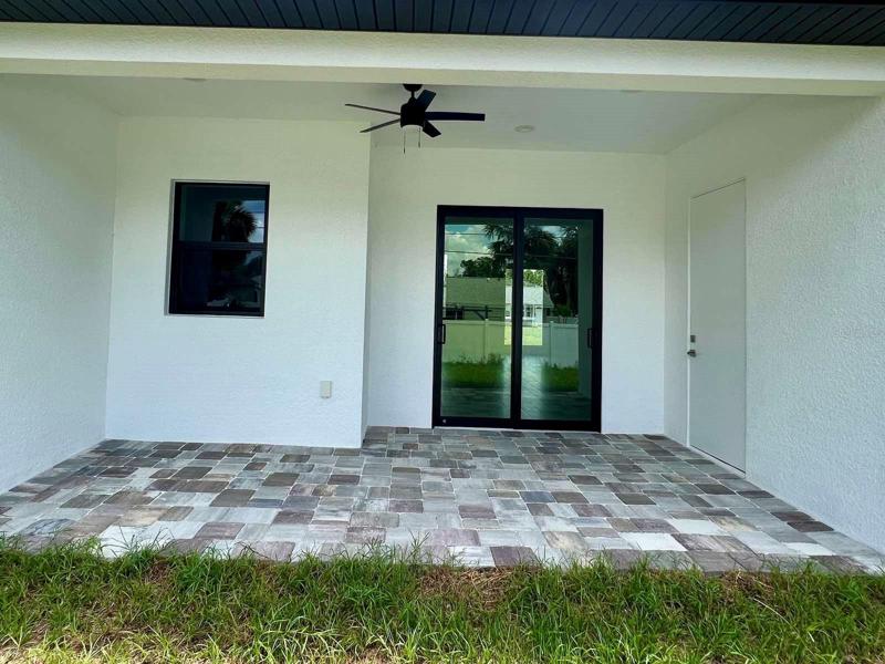 Porch 3