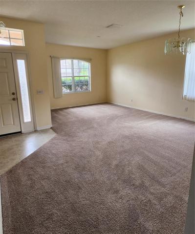 Front living/dining and foyer area