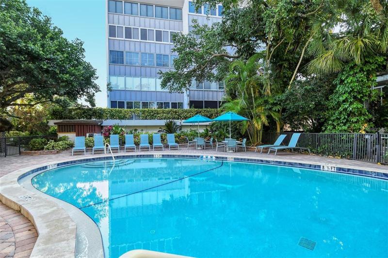 Bayside Pool
