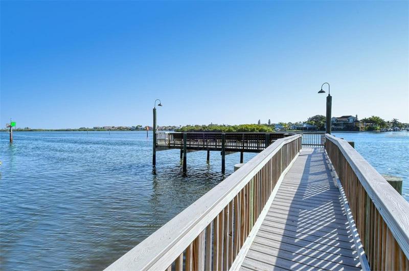 Bayside Fishing Pier