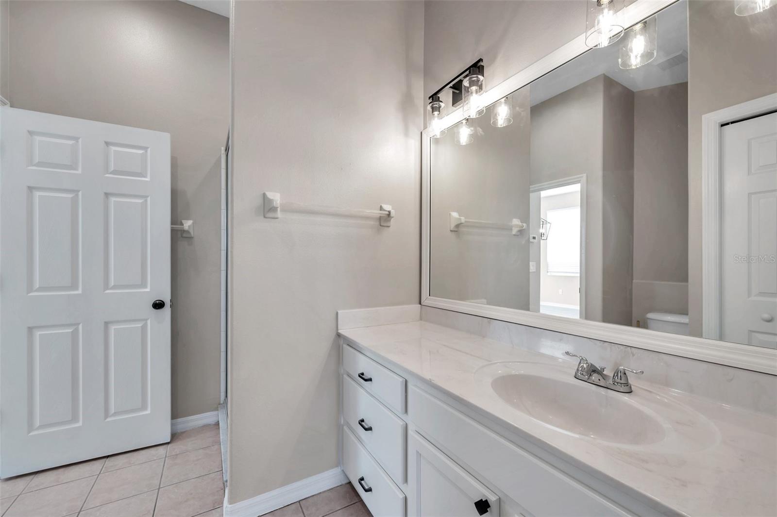 2nd Floor Jack &amp; Jill bathroom