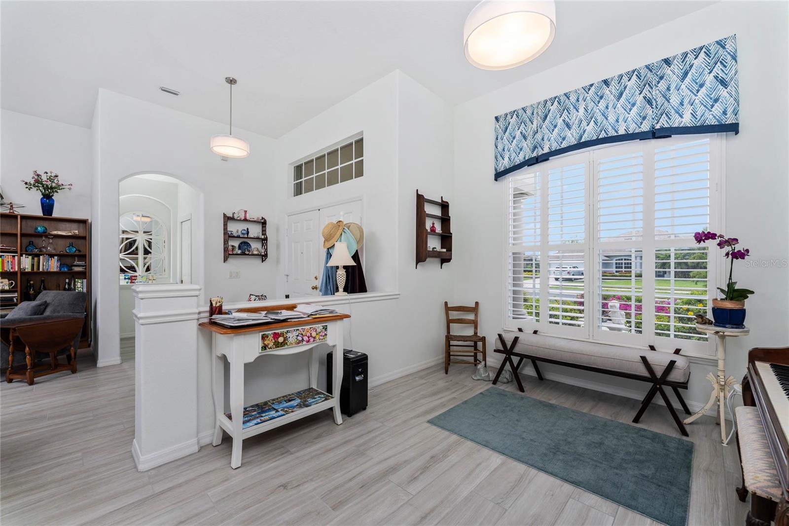 Dining room or whatever you want it to be!