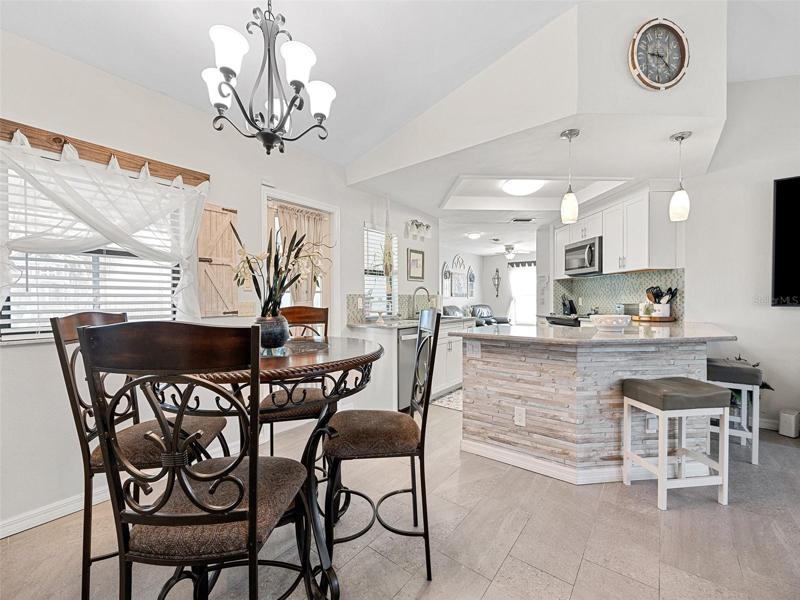 Dining/Kitchen