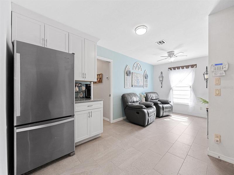 Kitchen-Family Room