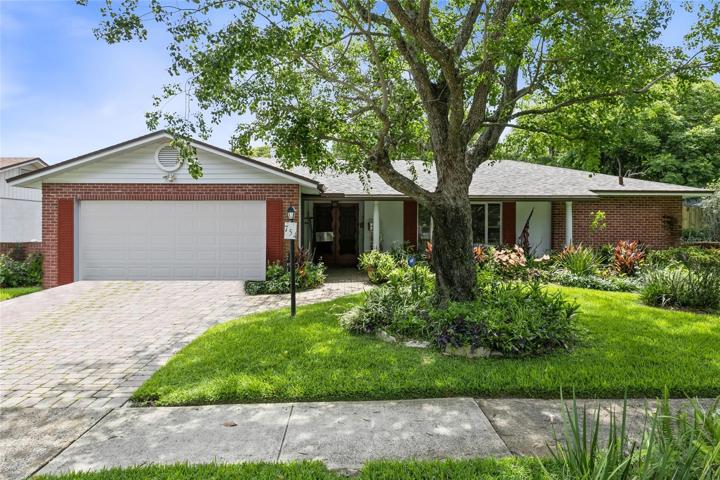 Welcome to this incredible pool home located in the highly sought-after Winter Park Pines neighborhood.