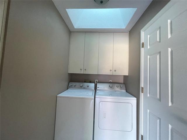 Washer & Dryer