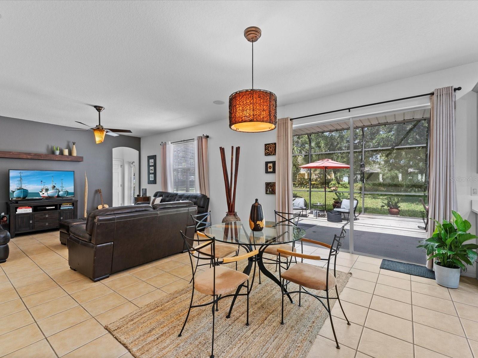 Family Room and Dinette