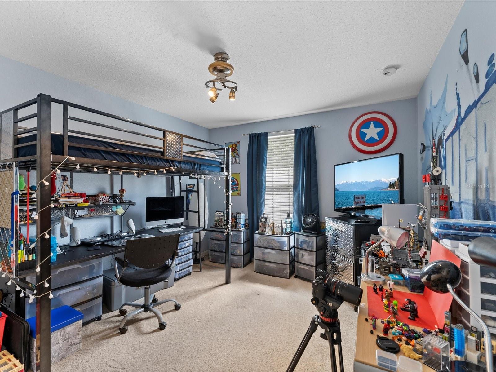 2nd floor Bedroom