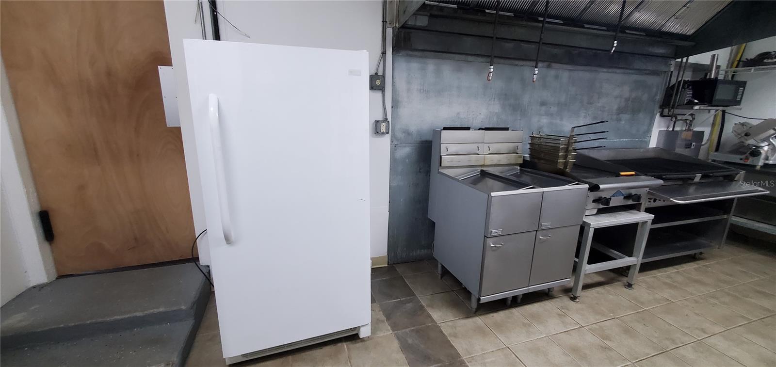FREEZER