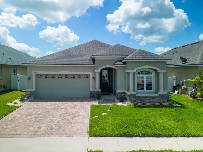 Welcome to 2934 Sera Bella Way