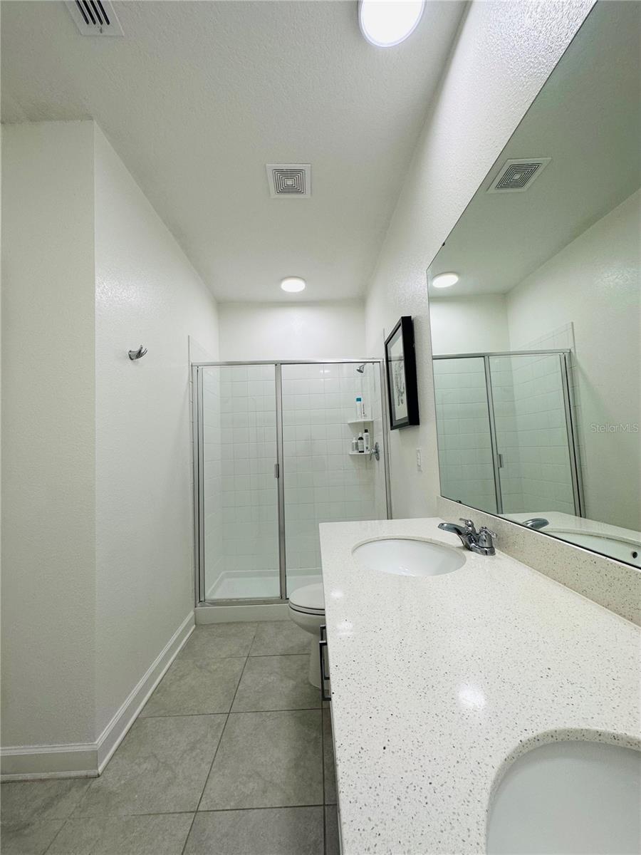Owner's Suite 1st Bathroom