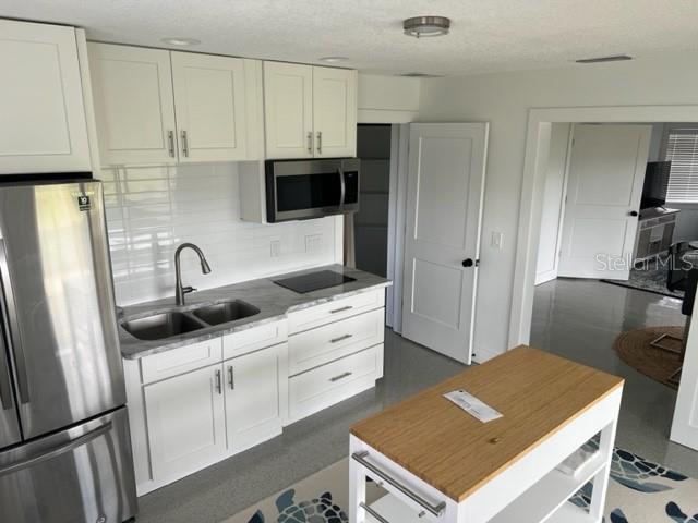 Level one kitchen