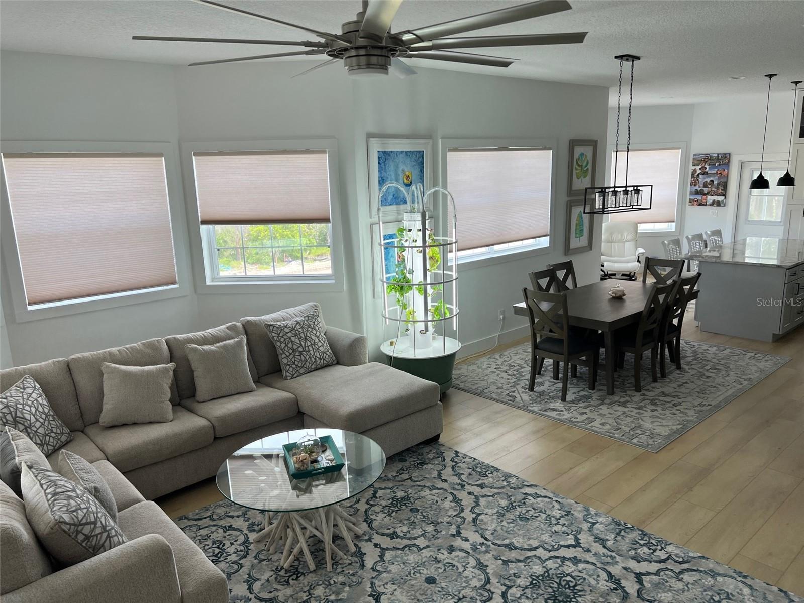Level 2 living area