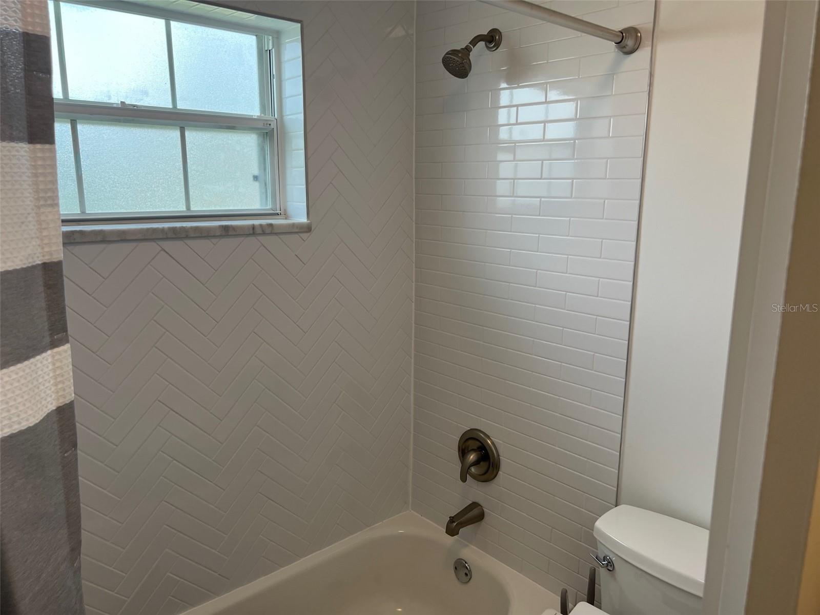 Level bath master bath