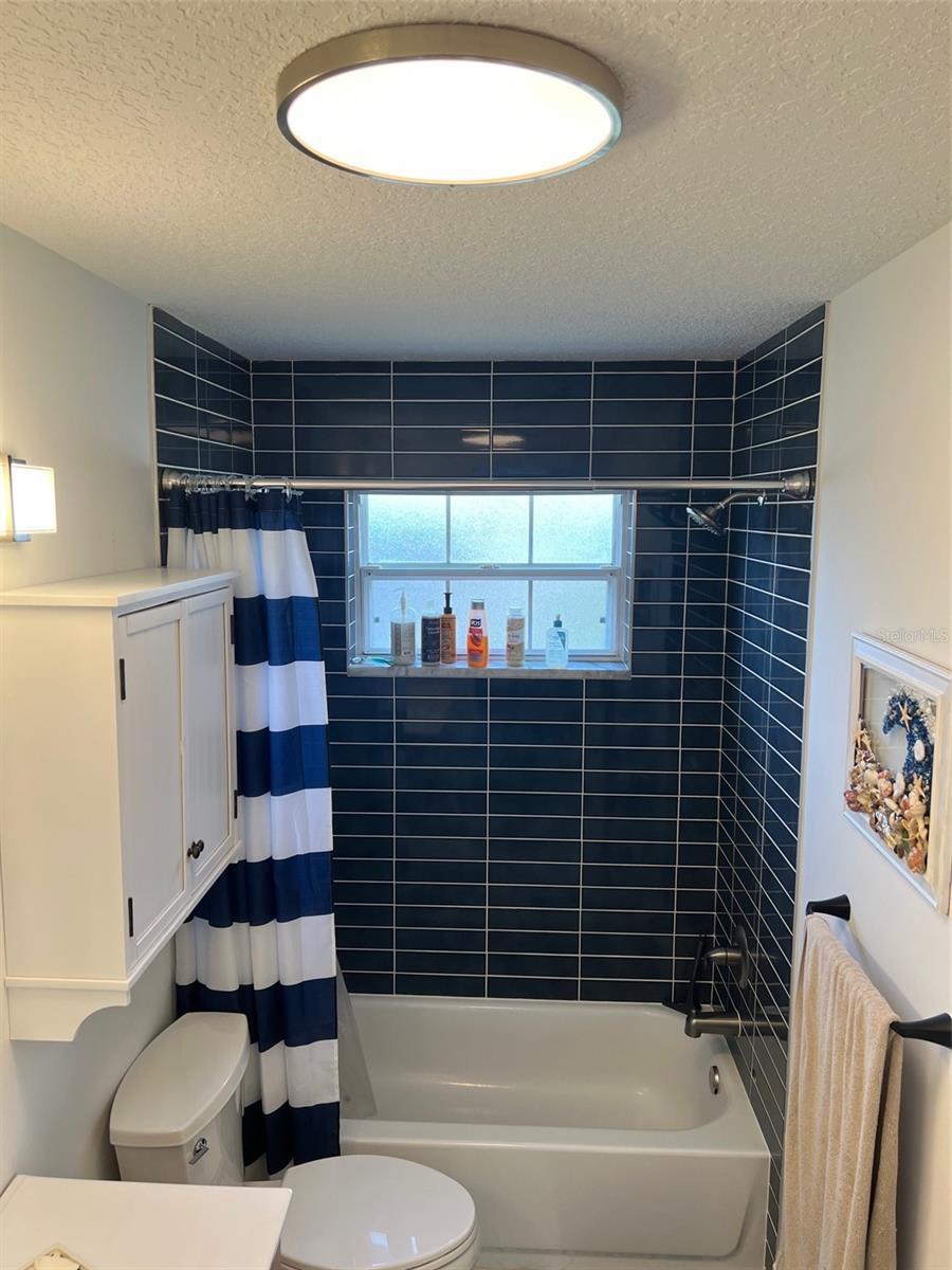 Level 2 2nd bath