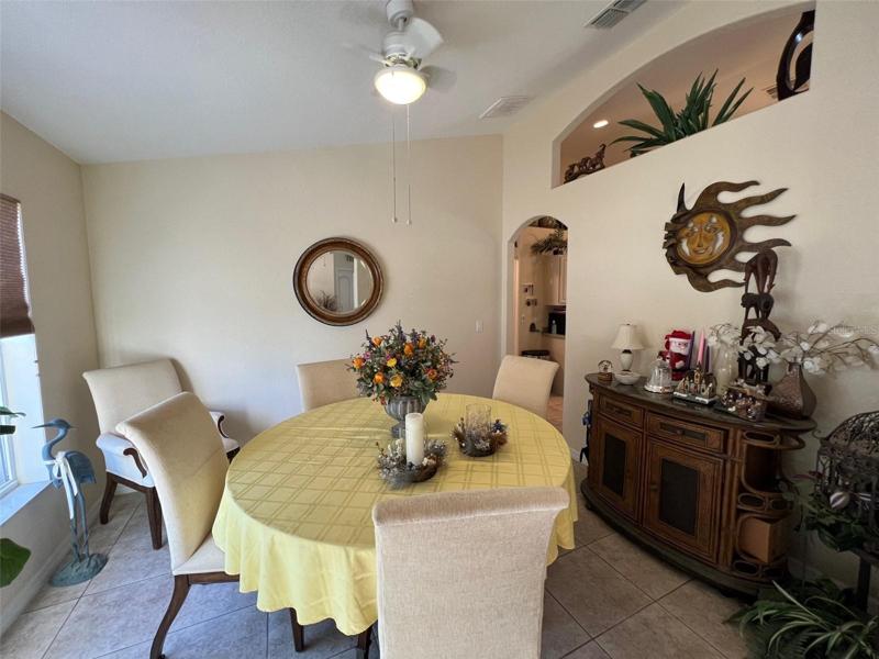 Dining room to Kitchen