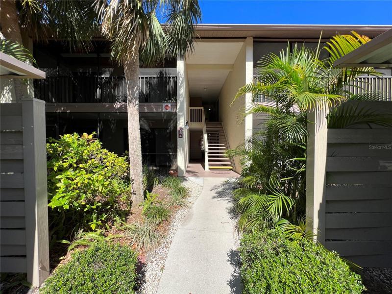 Front Entryway