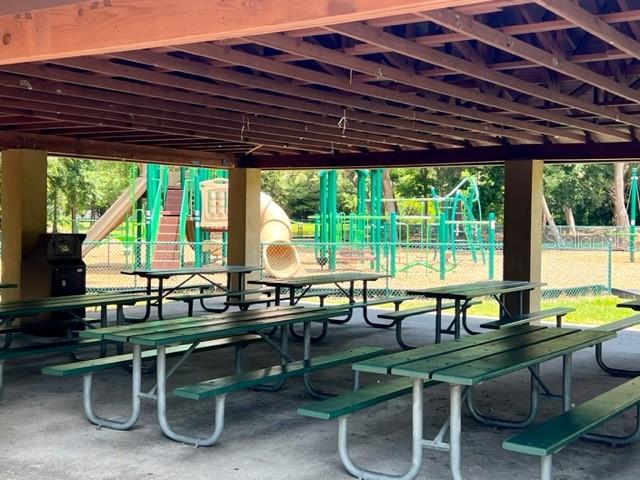 Kewannee Park Pavillion &amp; Playground