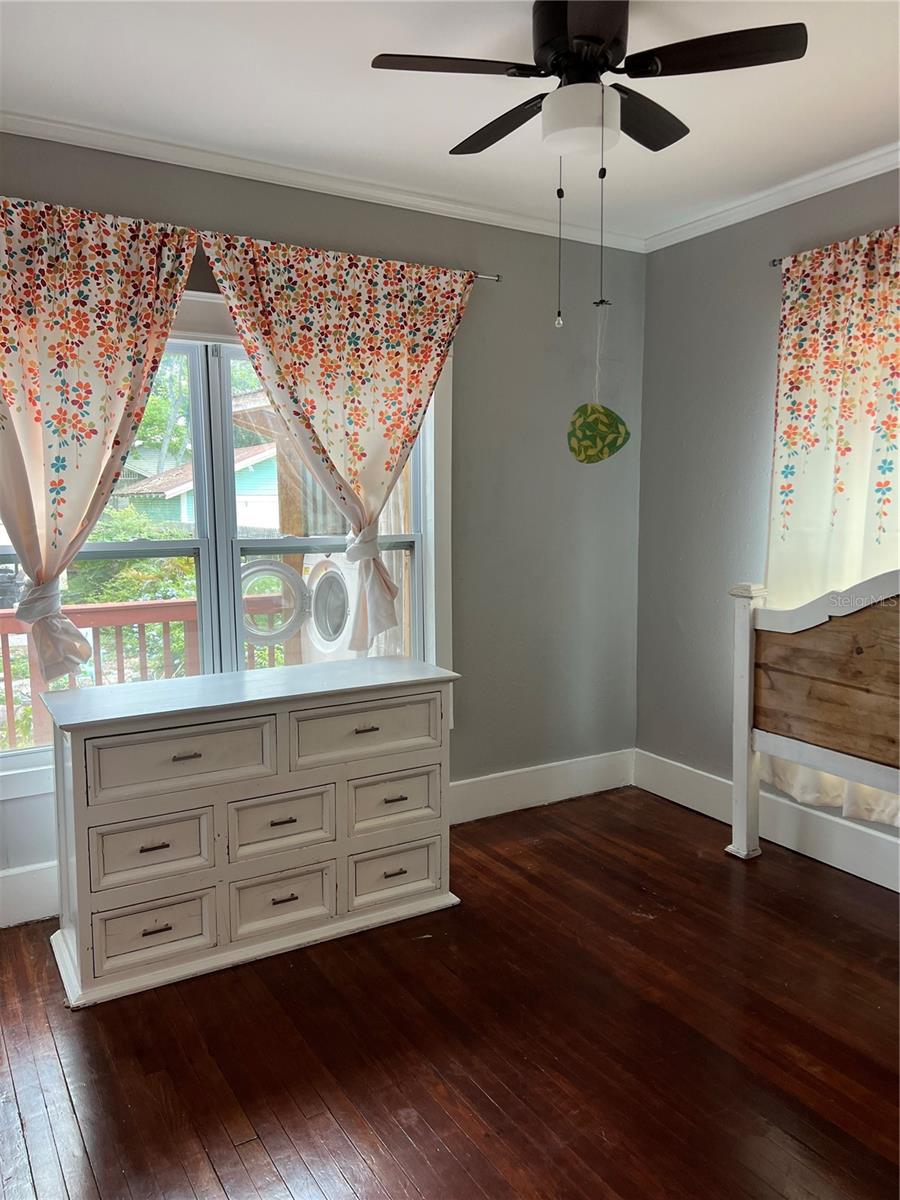 Back bedroom
