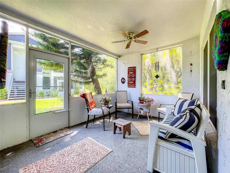 Screened Front Porch Entry