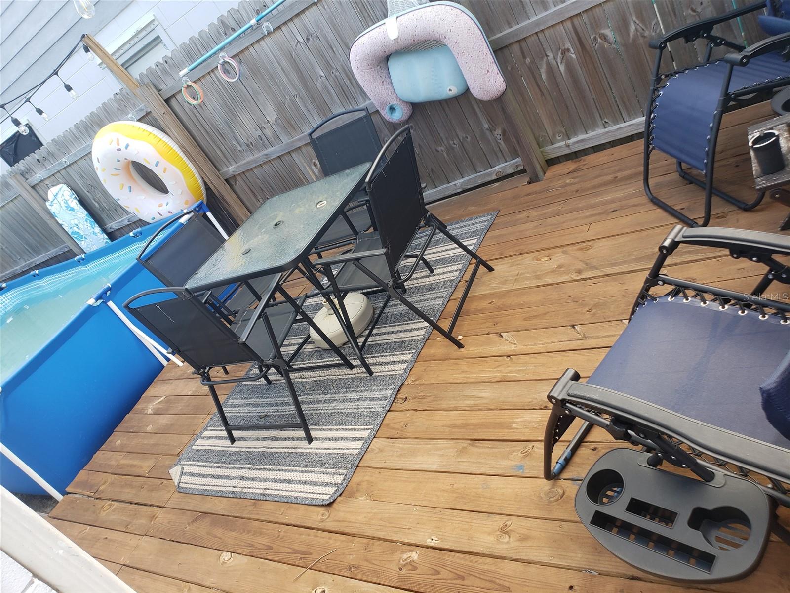 Rear courtyard