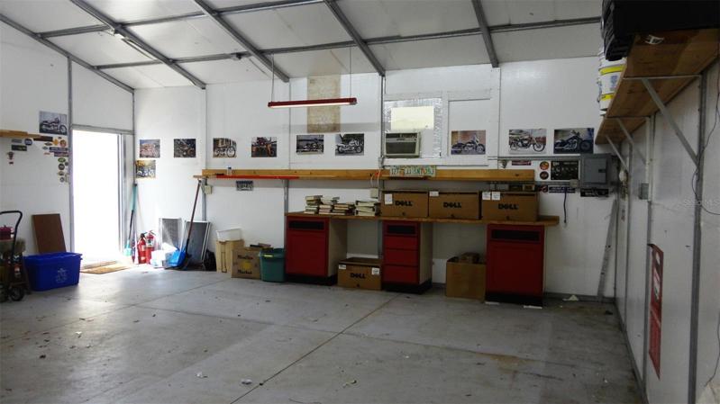 Built in-shelves, cabinets, high ceilings