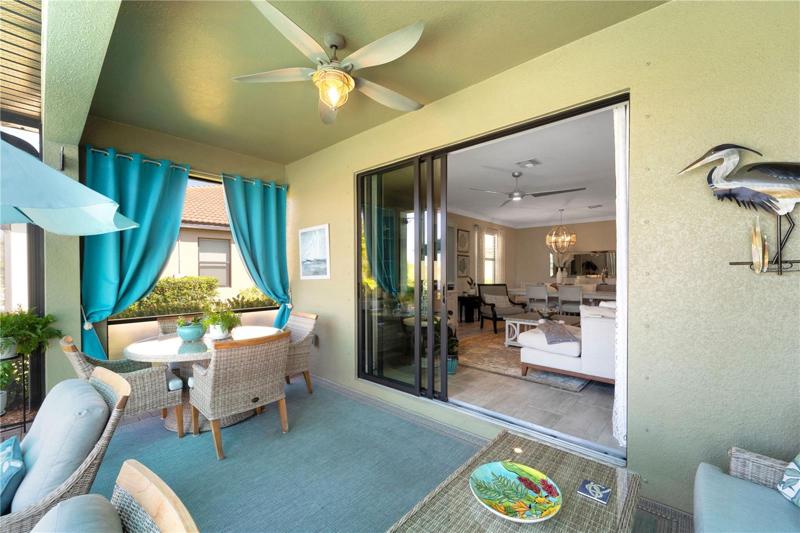 Lanai seating area 1
