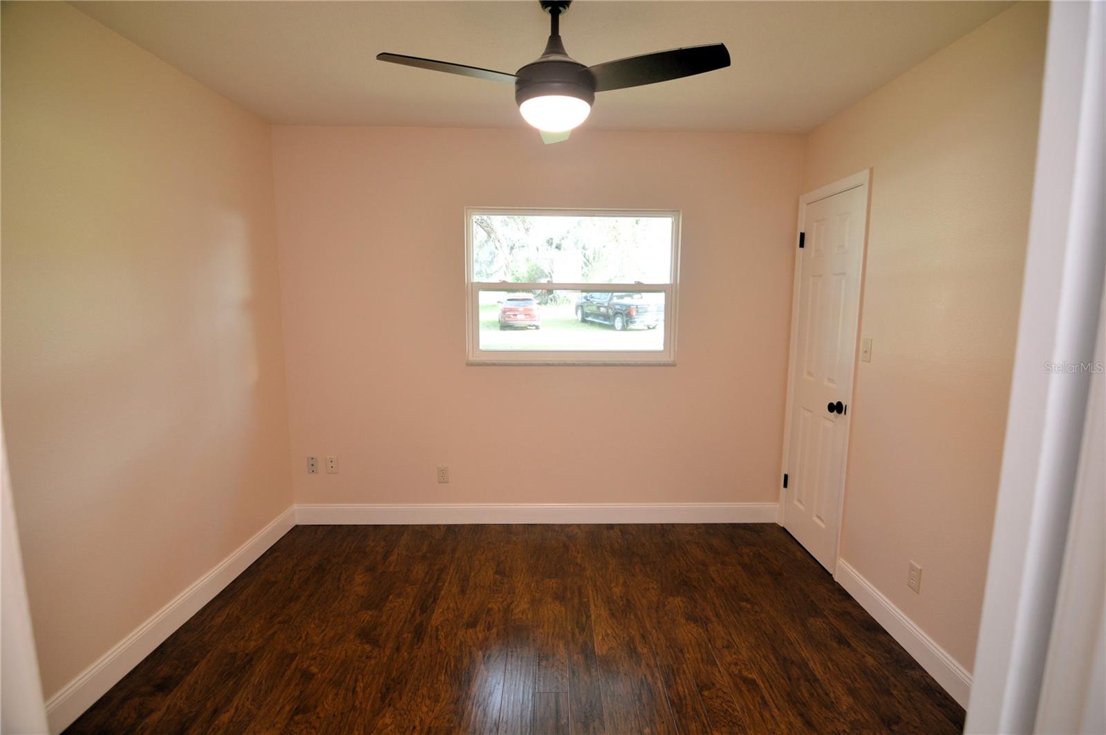 Guest bedroom