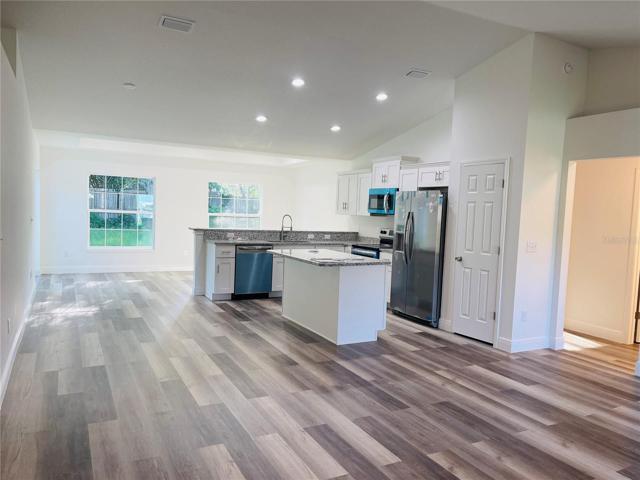 Actual quartz countertops color