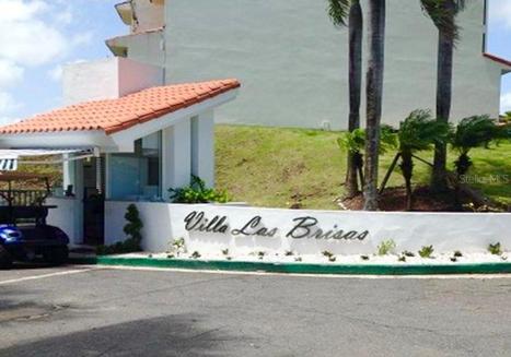 Entrance to Villa las Brisas /Cluster IV