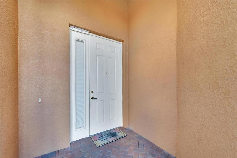 Exterior Front Entry