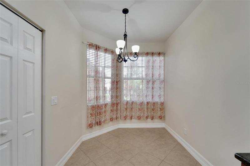 Kitchen Dinette Area