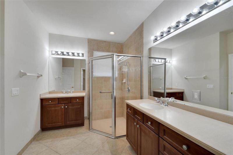 Owner's Suite Bath w/Split Vanities & Walk-In Shower