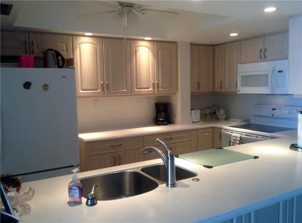 Clearwater, Florida 33767, 2 Bedrooms Bedrooms, 0 ,2 BathroomsBathrooms,Residential Lease,For Rent,GULFVIEW,0,U8203019